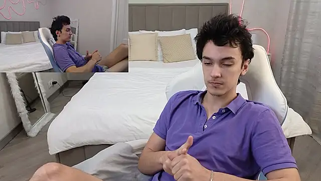 MoonlinSkinn online show from February 2026 01:03:02 AM