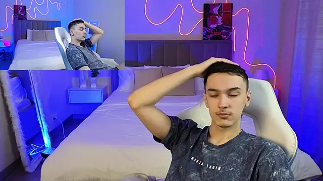 MoonlinSkinn online show from February 2026 01:02:02 AM