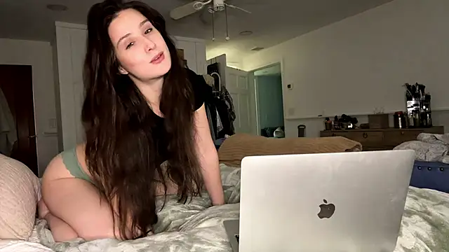 MysteriousMadam online show from March 2026 12:40:01 AM