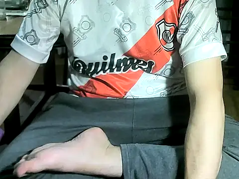 OreCam online show from April 2026 08:44:02 PM