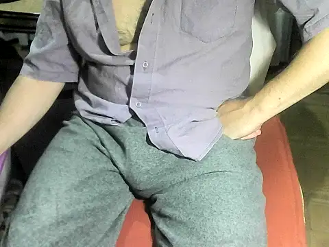 OreCam online show from February 2026 06:13:01 AM