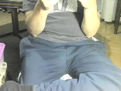 OreCam online show from February 2026 07:30:01 AM