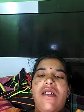 Uma sain online show from April 2026 10:17:02 PM