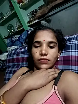 Uma sain online show from February 2026 12:30:01 AM