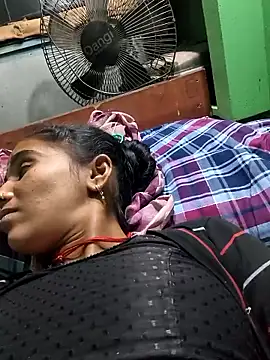 Uma sain online show from March 2026 04:55:01 PM