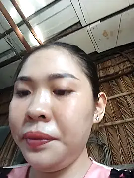Lin-kute98 online show from May 2026 01:52:01 AM