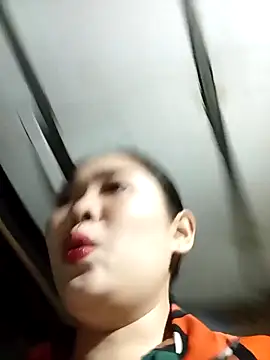 Lin-kute98 online show from February 2026 12:49:02 PM