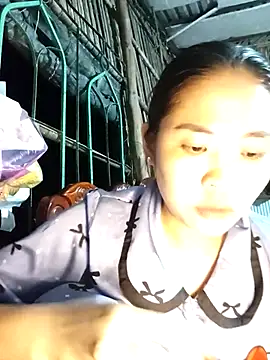 Lin-kute98 online show from February 2026 01:24:02 PM