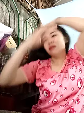 Lin-kute98 online show from February 2026 11:48:02 PM