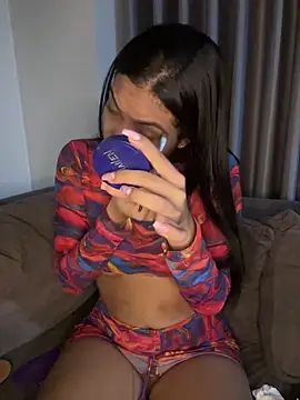 Snapshot of KarolRojas_22 chatting on June 2026 07:02:01 AM KarolRojas 22 online show from June 2026 07:02:01 AM