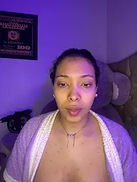 KarolRojas 22 online show from April 2026 11:12:02 PM