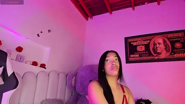 Snapshot of KarolRojas_22 chatting on July 2026 02:53:01 AM KarolRojas 22 online show from July 2026 02:53:01 AM