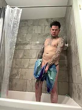 Snapshot of JSizzle13 chatting on March 2026 04:46:01 AM JSizzle13 online show from March 2026 04:46:01 AM