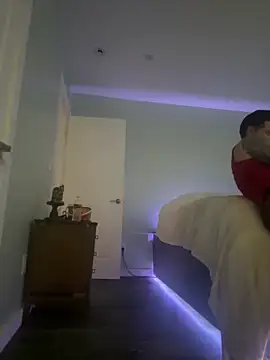 Snapshot of JSizzle13 chatting on April 2026 06:21:02 AM JSizzle13 online show from April 2026 06:21:02 AM