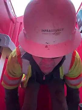 Snapshot of JSizzle13 chatting on March 2026 01:44:01 PM JSizzle13 online show from March 2026 01:44:01 PM