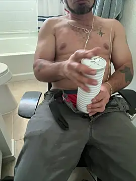 2addictivelyhorny online show from April 2026 01:57:01 PM