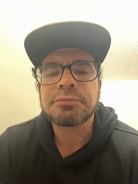 Snapshot of 2addictivelyhorny chatting on November 2025 09:04:01 PM 2addictivelyhorny online show from November 2025 09:04:01 PM