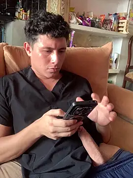 angelxxx95 online show from February 2026 05:13:02 PM