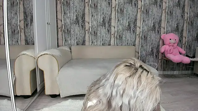 SexyElisabeth online show from January 2026 04:30:02 AM