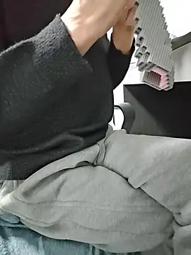 micai fengbei online show from December 2025 01:04:02 PM