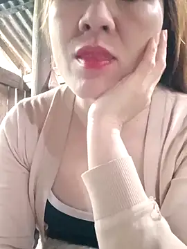 Lily-ross22 online show from December 2025 04:28:02 AM