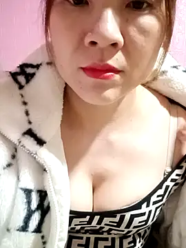 Lily-ross22 online show from November 2025 05:02:01 PM