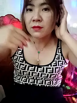 Lily-ross22 online show from February 2026 04:29:01 PM