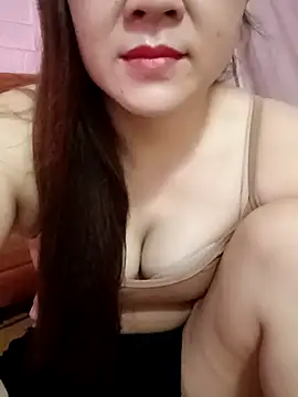 Lily-ross22 online show from July 2026 07:38:01 AM