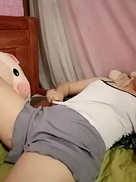 Lily-ross22 online show from July 2026 06:47:02 AM