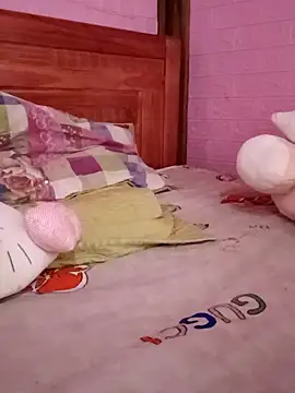 Lily-ross22 online show from April 2026 05:42:01 AM