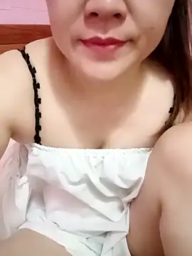 Lily-ross22 online show from May 2026 05:02:01 AM