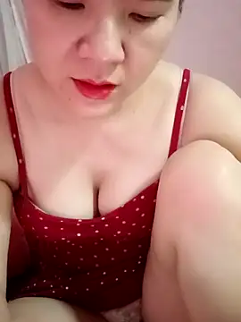 Lily-ross22 online show from May 2026 04:19:02 AM