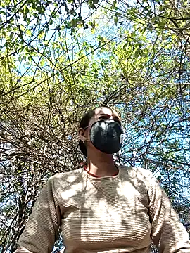 Snapshot of Punam_panjabi chatting on December 2025 06:27:01 AM Punam panjabi online show from December 2025 06:27:01 AM