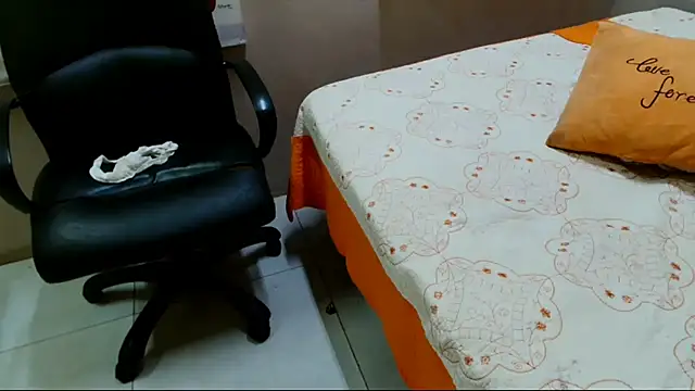 BlackBunnyxoxo online show from December 2025 06:29:01 AM