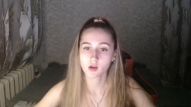 Ave Costly online show from December 2025 02:55:01 PM