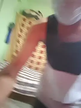 telugupillodu001 online show from December 2025 08:15:02 AM