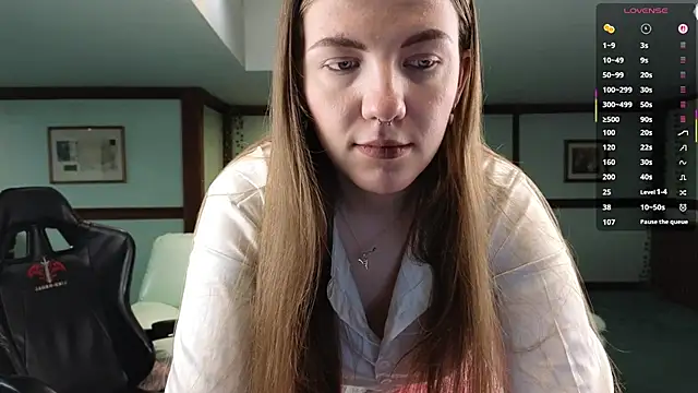 KiraRustle online show from February 2026 02:43:02 AM