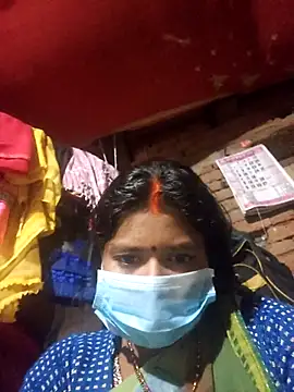 Snapshot of Curvy_Vamikaa chatting on January 2026 04:10:01 PM Curvy Vamikaa online show from January 2026 04:10:01 PM