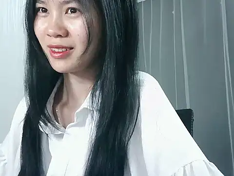 Nunaa18 online show from December 2025 03:22:02 PM