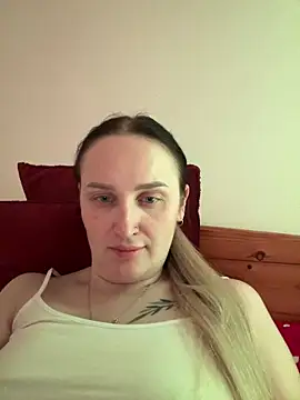 TomilaSi online show from February 2026 11:47:02 PM