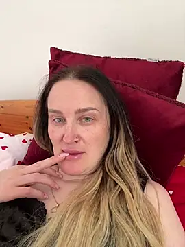 TomilaSi online show from February 2026 10:46:02 AM