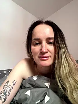 TomilaSi online show from January 2026 10:21:01 AM