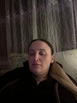 TomilaSi online show from February 2026 08:18:01 PM