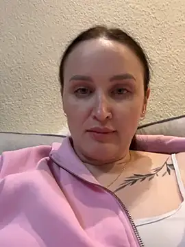 TomilaSi online show from February 2026 09:12:01 PM