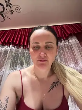 TomilaSi online show from December 2025 01:50:02 AM