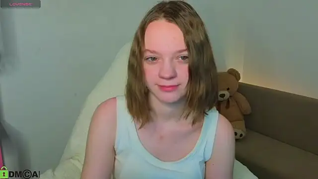 Olivia Riesz online show from March 2026 12:06:02 AM