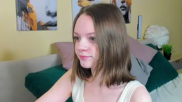 Olivia Riesz online show from April 2026 01:18:01 AM