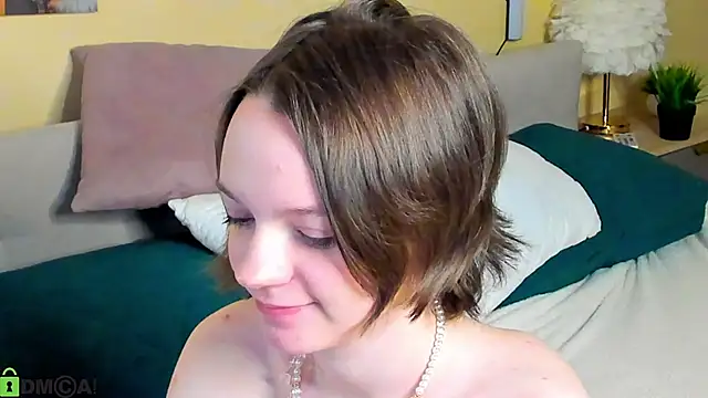 Olivia Riesz online show from May 2026 01:03:01 AM