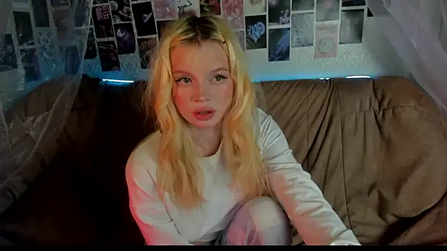 AlysaMeow online show from March 2026 10:37:01 PM