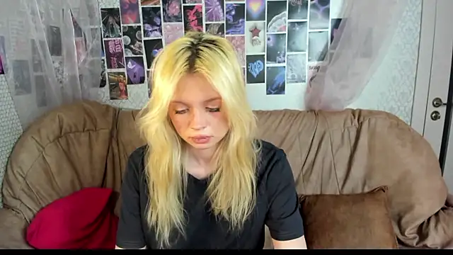 AlysaMeow online show from February 2026 01:51:02 PM